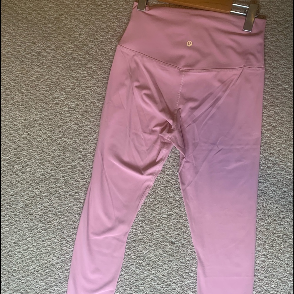 Lulu align hr 25” sold - Picture 2 of 3